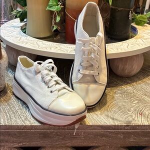 Women's Classic White Lace-Up Sneakers